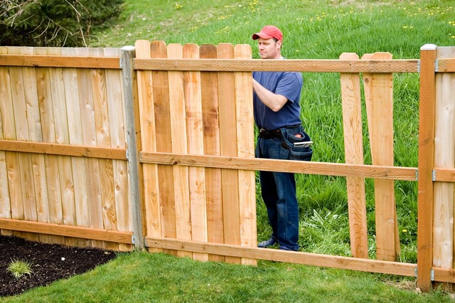Fencing Walton-on-Thames, Hersham, KT12